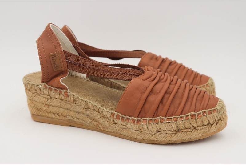 Espadrille avec élastiques cuir froissé