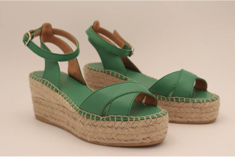 Espadrille compensée plateforme en cuir naturel vert